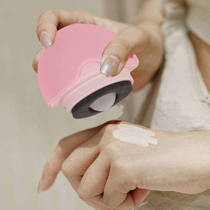 sunscreen applicator